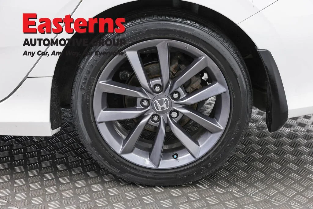 Used 2020 White Honda EX image 32
