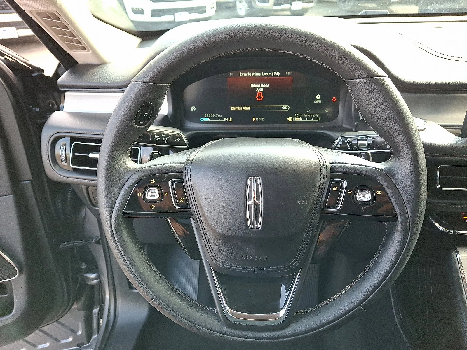 Used 2023 GRAY Lincoln Standard image 21