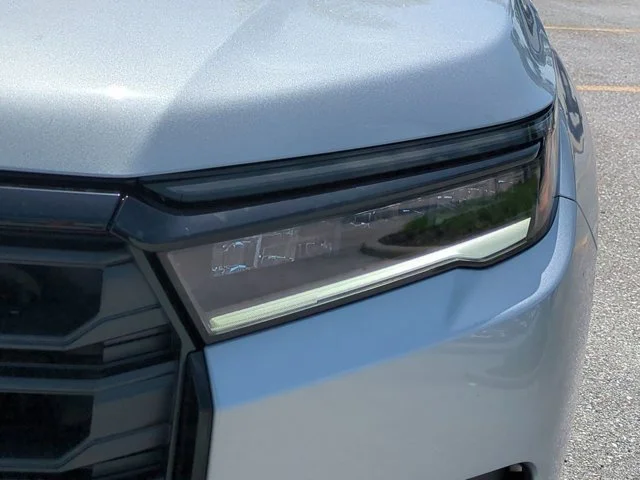 New 2026 Solar Silver Metallic Honda EX-L image 9