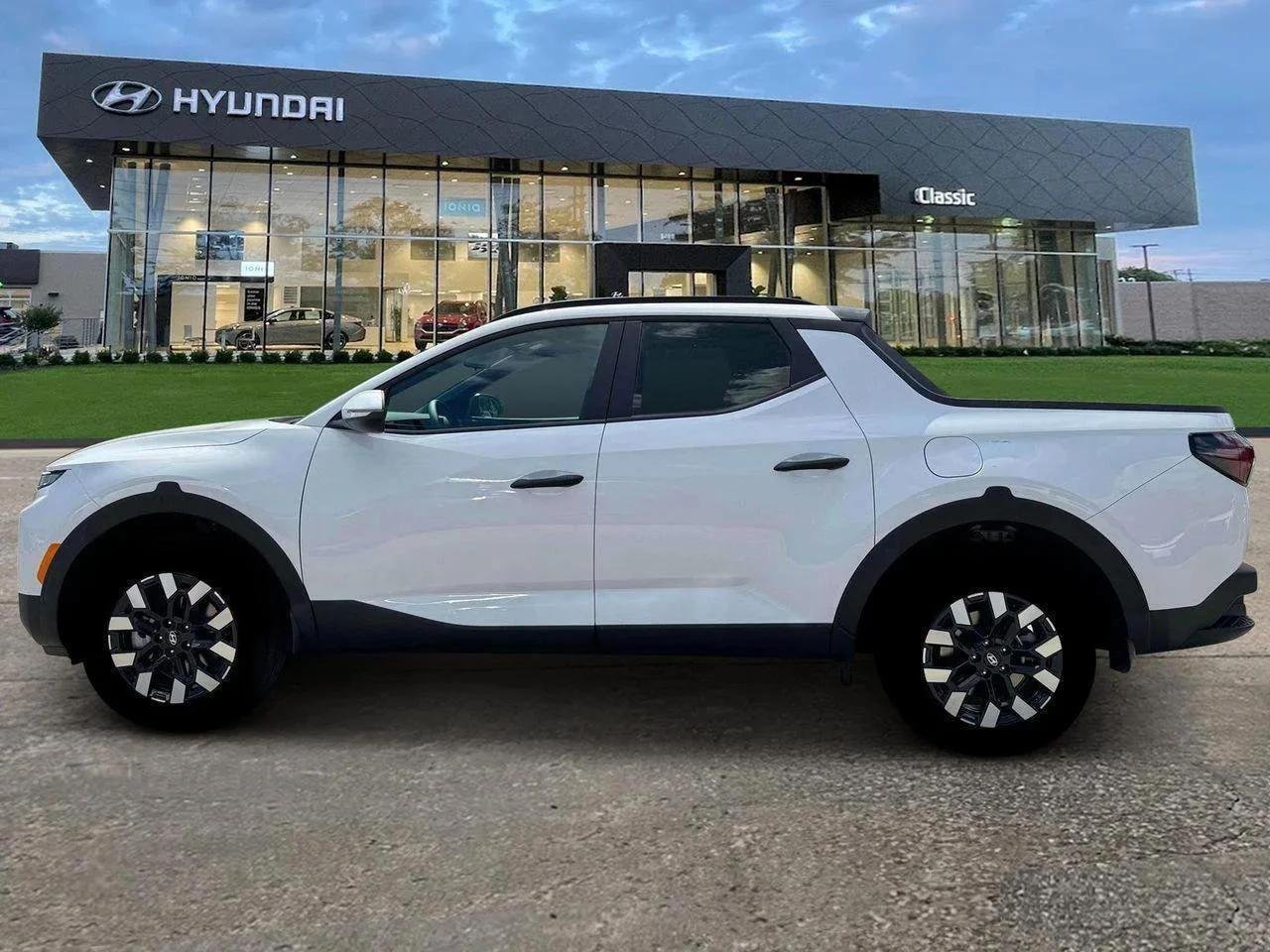 New 2026 Atlas White Hyundai SEL image 3