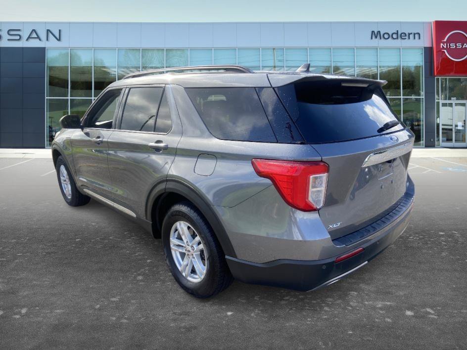Used 2022 Gray Metallic Ford XLT image 7
