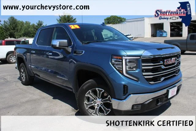 Used 2024 Blue GMC SLT image 15