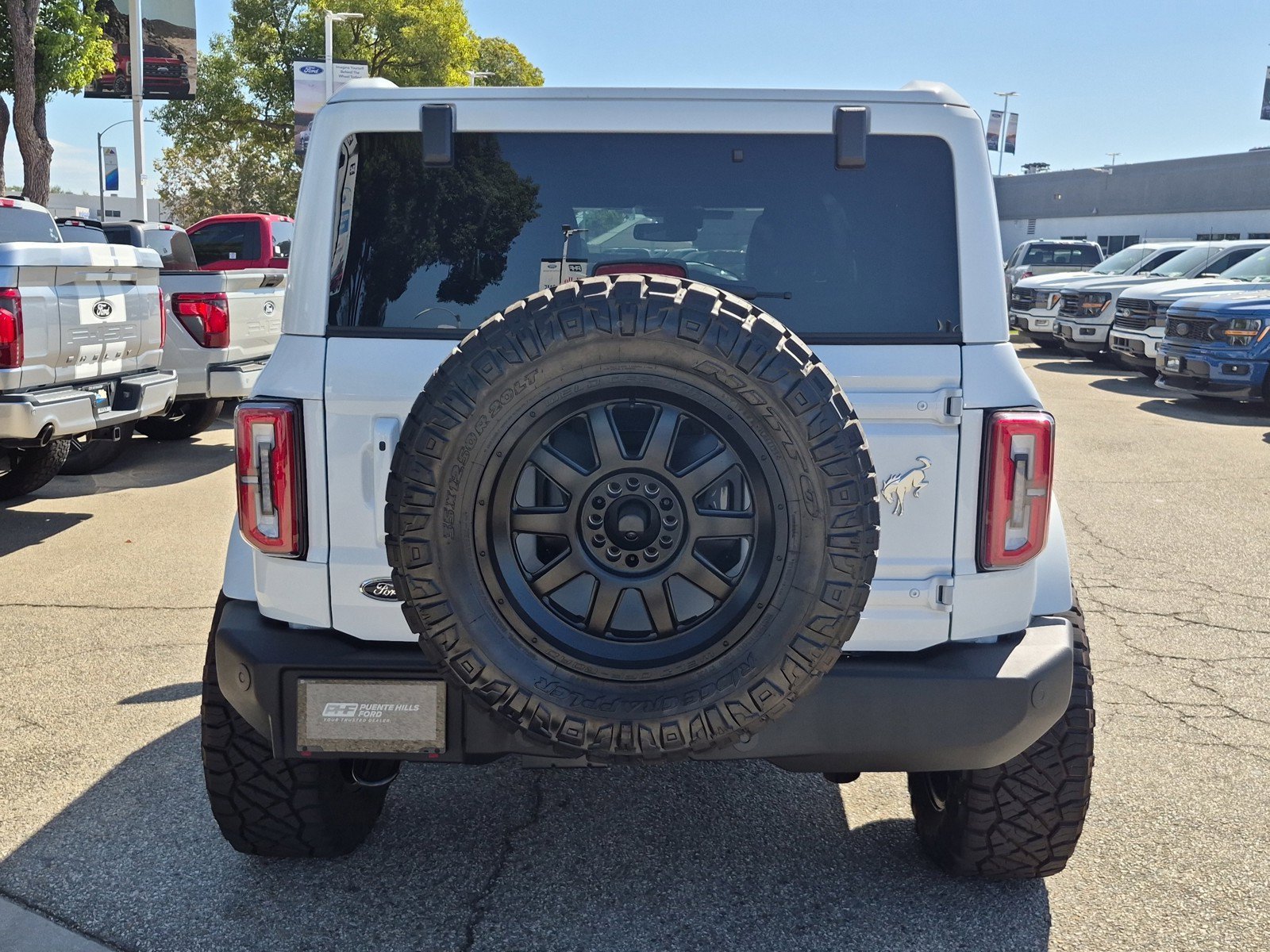 New 2025 White Ford Outer Banks image 6