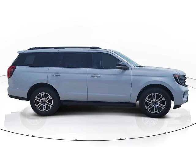 New 2026 Silver Metallic Ford Active image 4