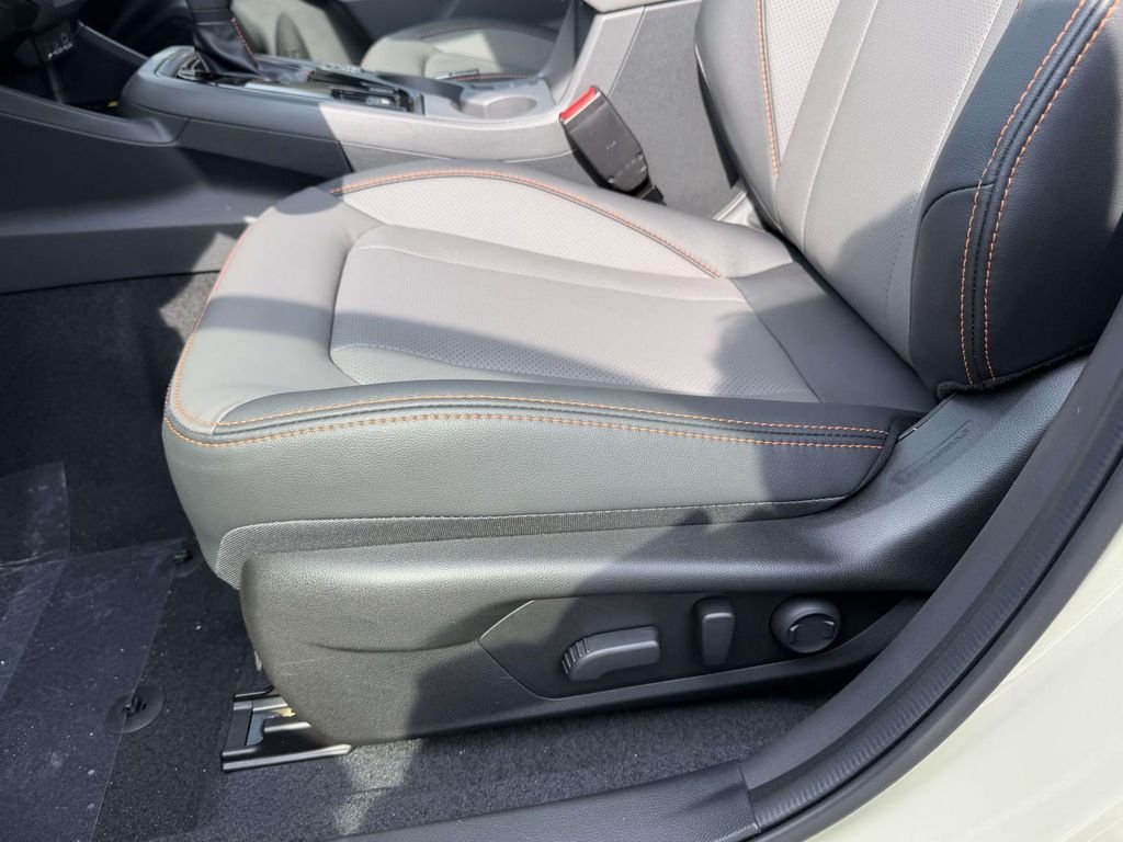 New 2026 SAND DUNE PEARL Subaru Limited Hybrid image 15