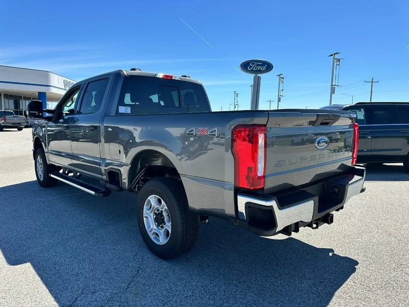 New 2026 Carbonized Gray Metallic Ford XLT 4WD Crew Cab 6.75
