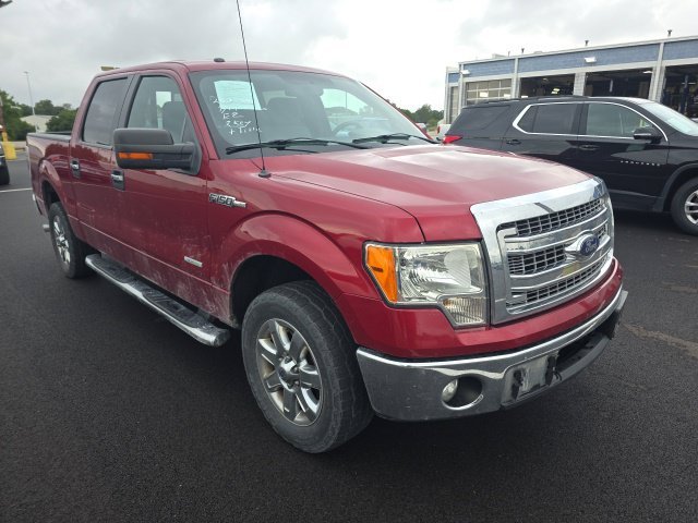 Used 2013 Ruby Red Metallic Ford XLT image 5