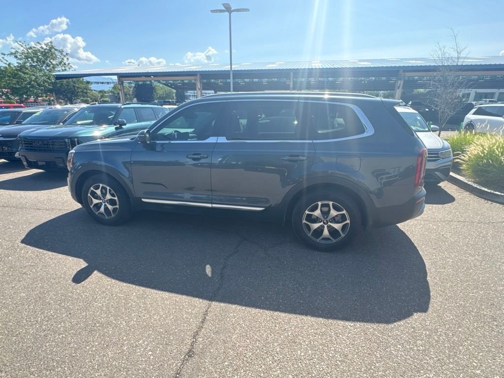 Used 2020 Gray Kia EX image 19