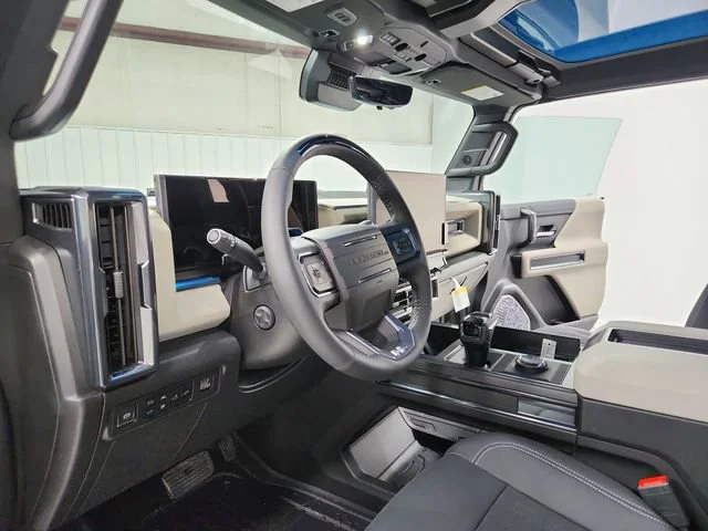 2026 GMC HUMMER EV 2X - Photo 18