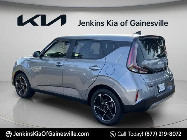 Used 2025 Gray Kia EX image 5