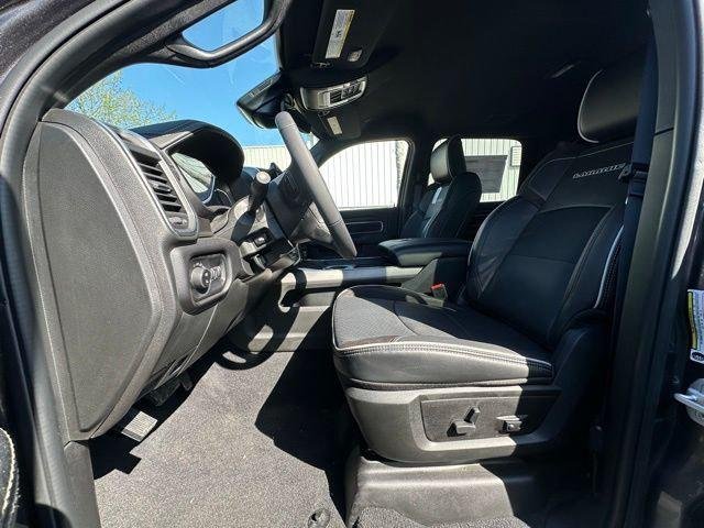 2025 RAM 2500 Laramie - Photo 23