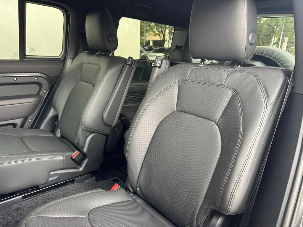 New 2026 Carpathian Grey Prem Met Land Rover S image 13