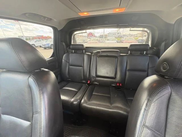 Used 2007 Black Raven Cadillac Base image 9