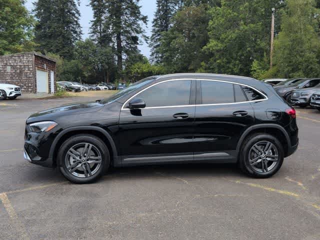 New 2026 Night Black Mercedes-Benz GLA 250 image 5