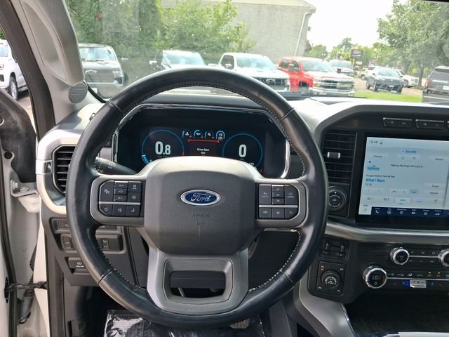 Used 2021 White Ford Lariat image 22