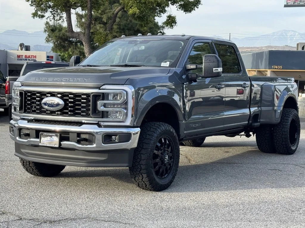 New 2026 Carbonized Gray Metallic Ford F-350® XLT image 3