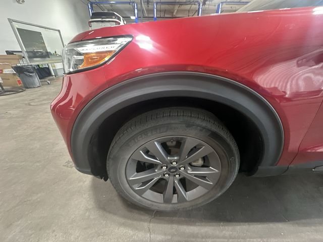 Certified Used 2021 Red Metallic Ford XLT image 23
