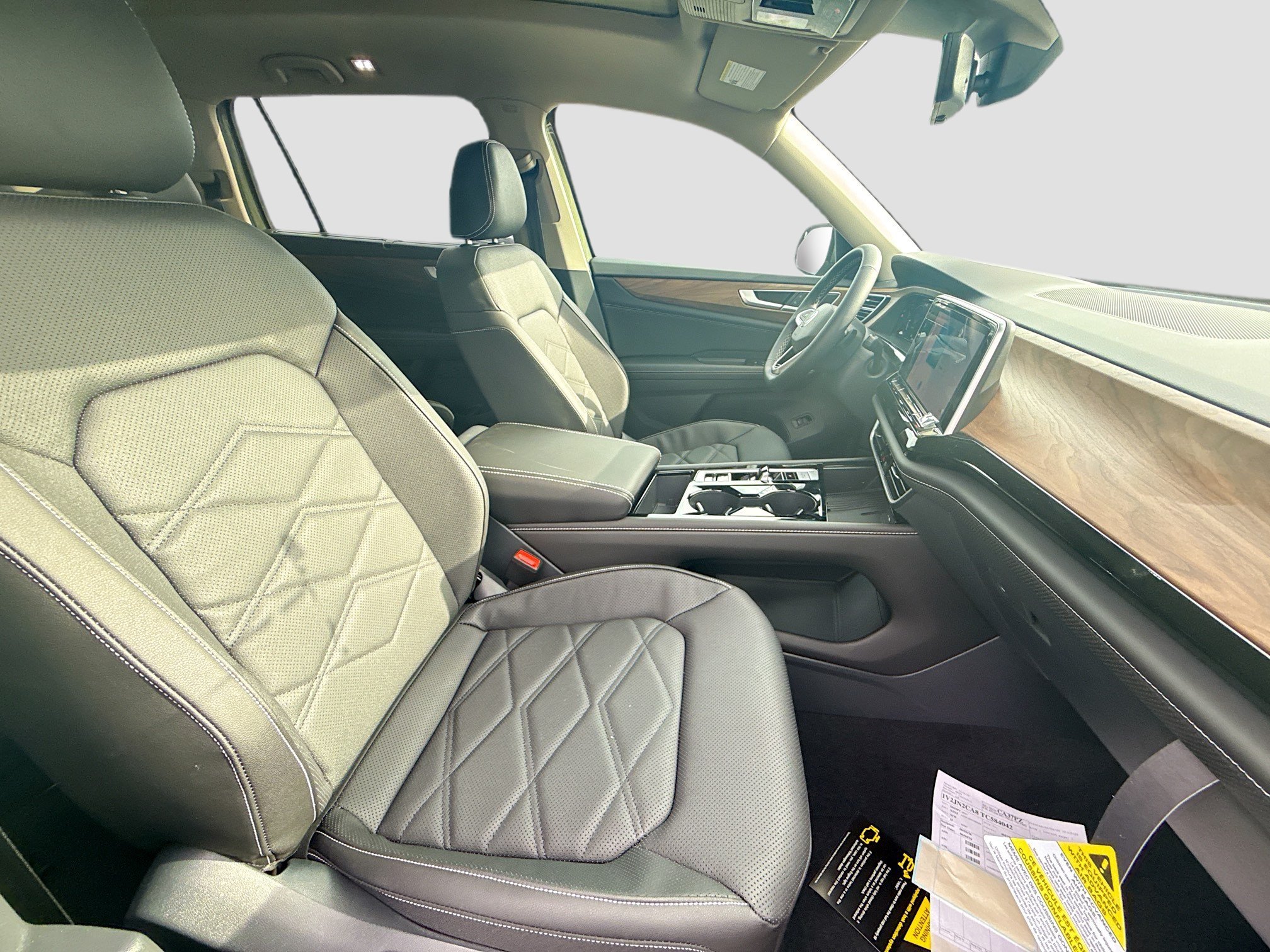 New 2026 Green Volkswagen 2.0T SE w/Technology image 23
