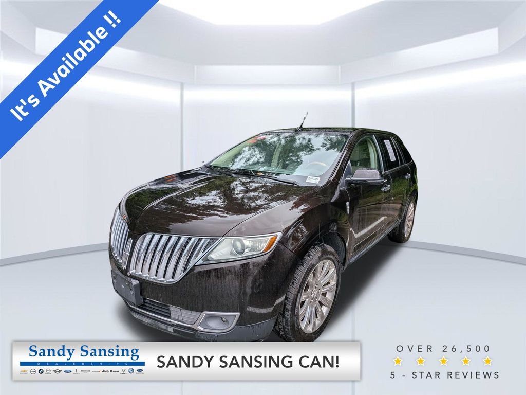 Used 2015 Brown Lincoln Base image 1