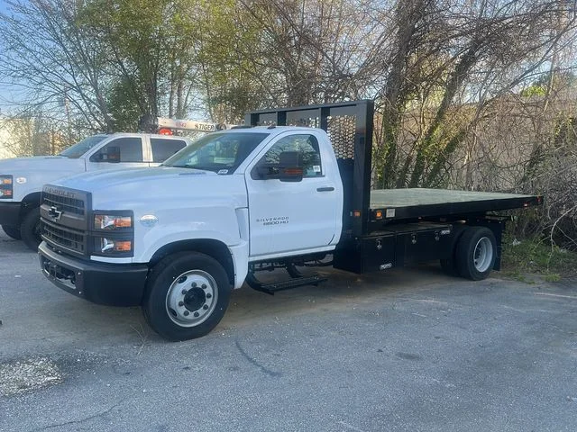 Used 2022 White Chevrolet Work Truck image 3