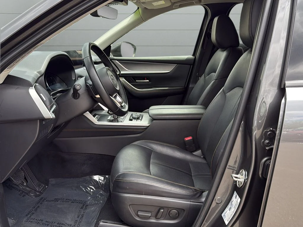Used 2024 Gray Mazda 3.3 Turbo Preferred Plus image 10
