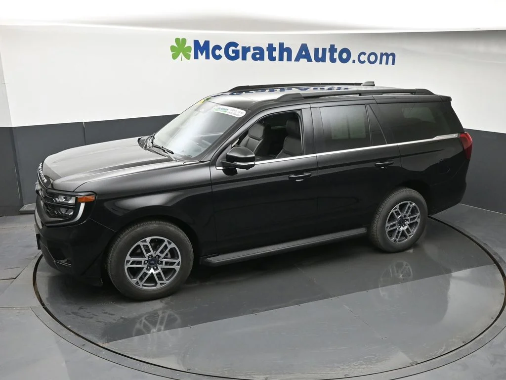 Used 2025 Black Ford Active image 23