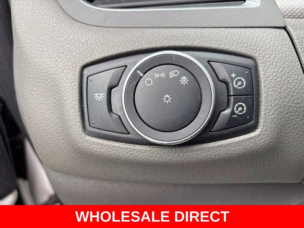 Used 2013 White Ford SEL image 15