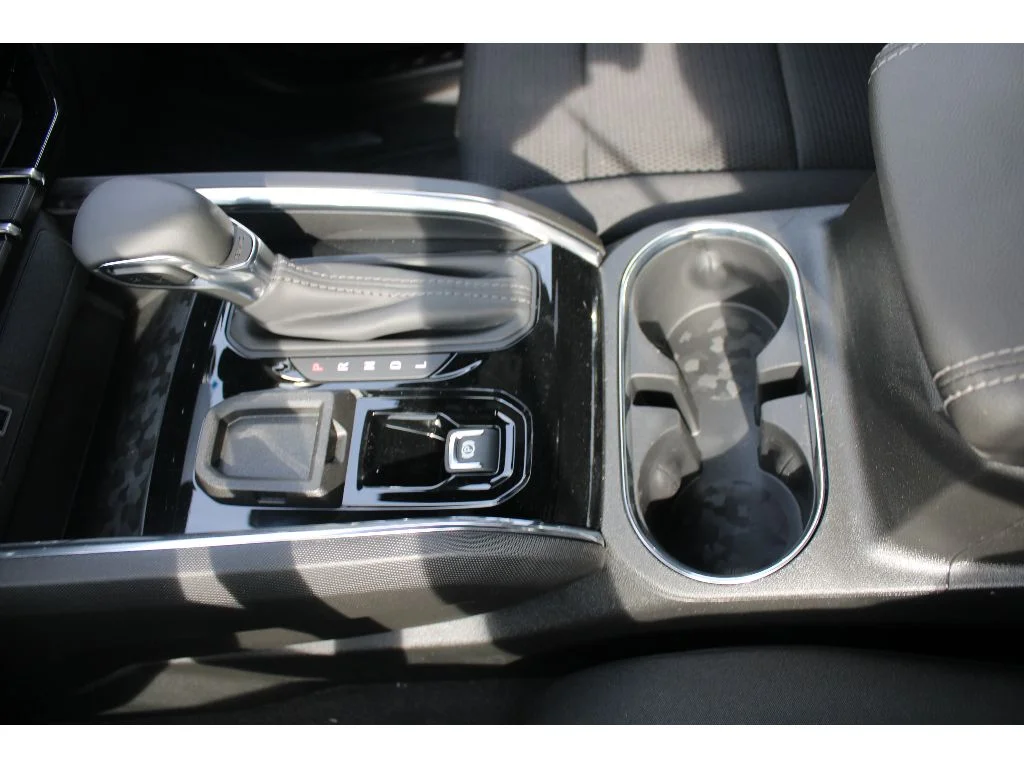 2026 GMC Canyon Elevation - Photo 16