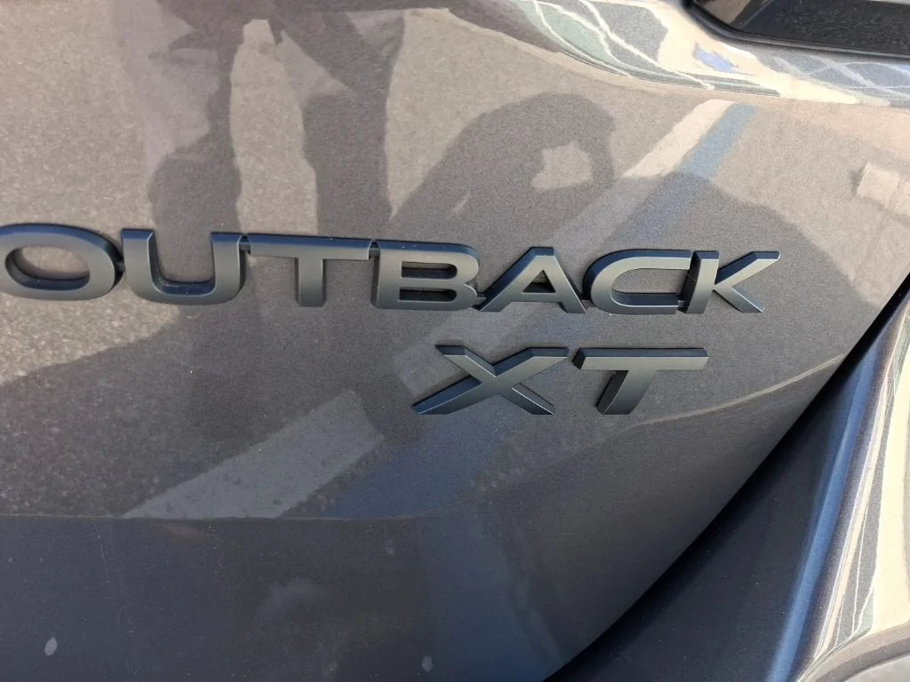 Used 2020 Gray Subaru Onyx Edition XT image 9