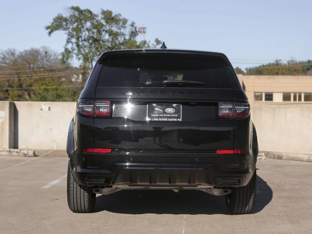 New 2025 Black Land Rover SE image 8