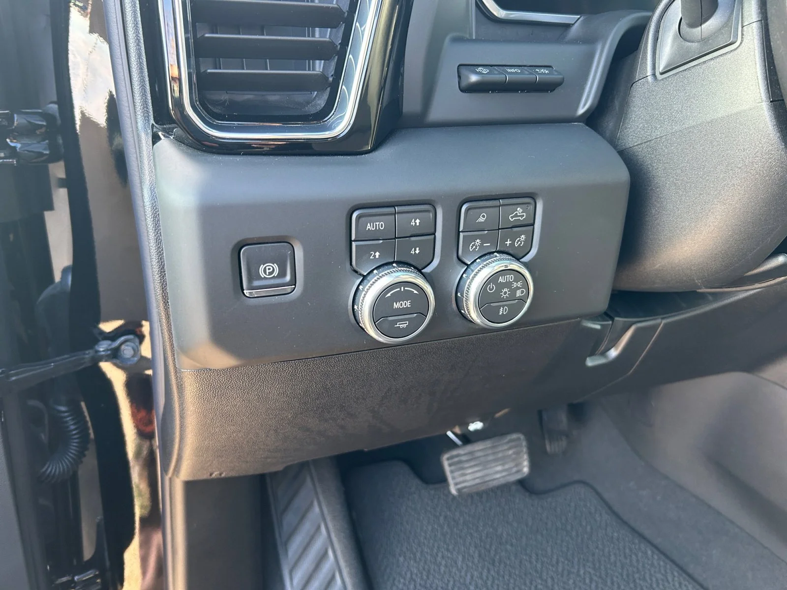 New 2026 Onyx Black GMC Denali image 16