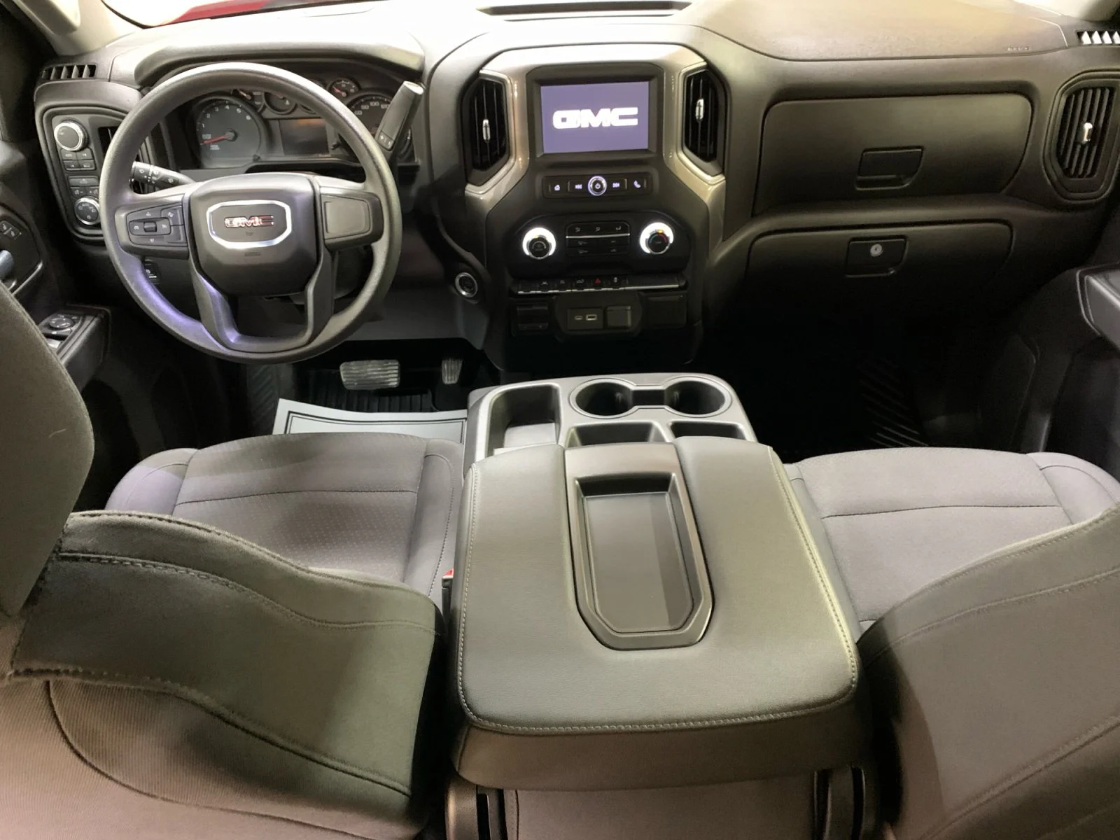 Used 2025 Cardinal Red GMC Pro image 12