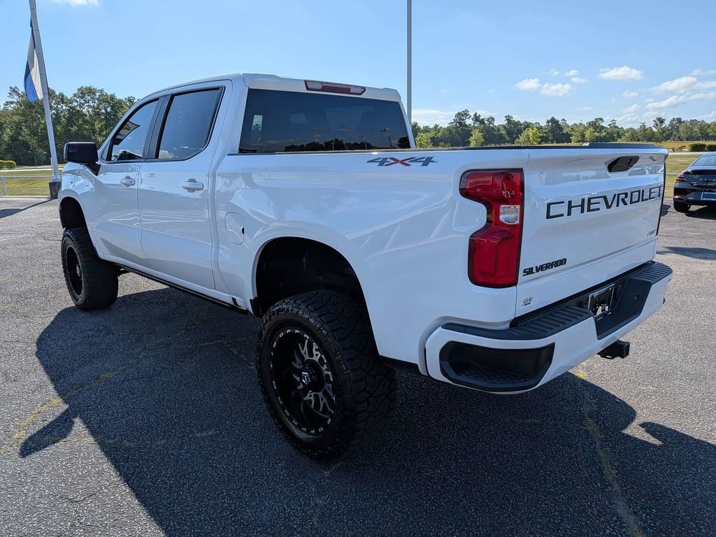 Used 2020 White Chevrolet RST image 7