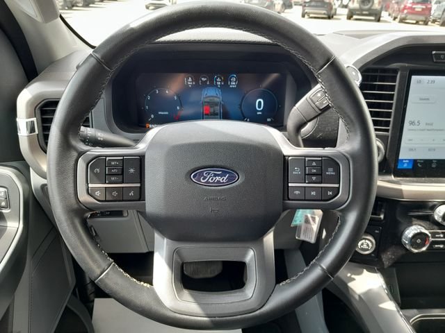 Used 2024 Blue Ford XLT image 13