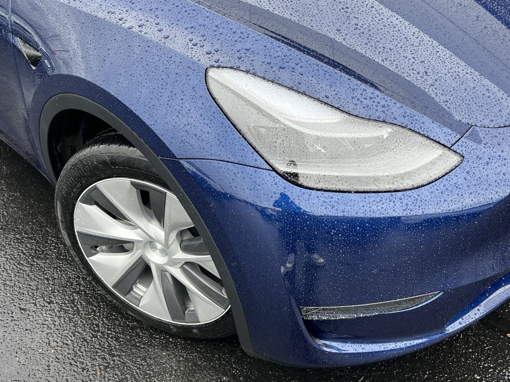 Used 2023 Tesla Model Y Long Range with VIN 7SAYGAEE4PF808178 for sale in Kirkland, WA