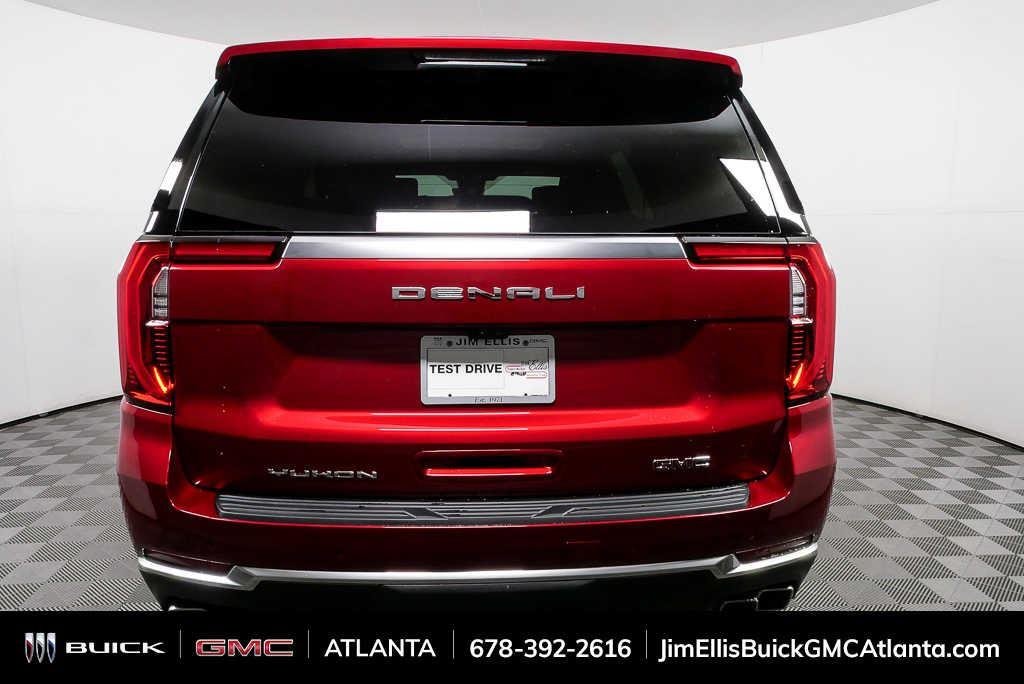 2026 GMC Yukon Denali - Photo 30