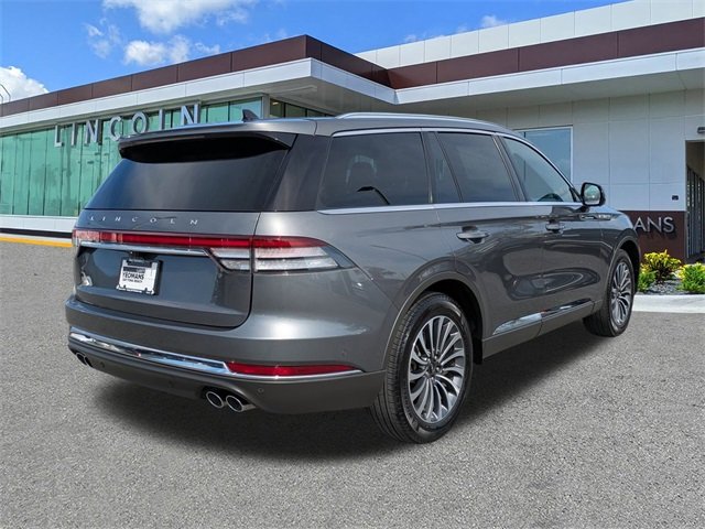 2024 Lincoln Aviator Reserve photo 2