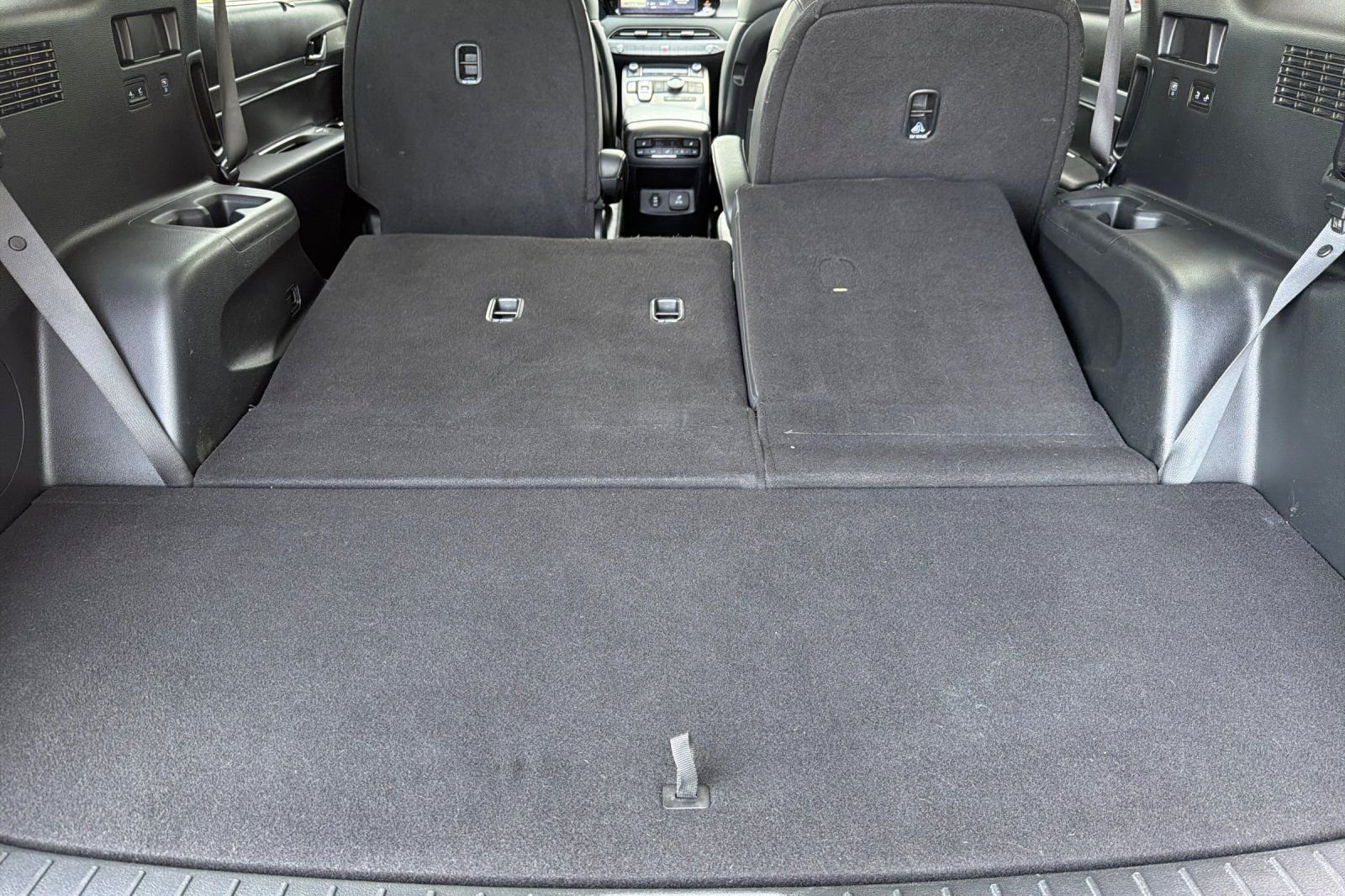 Used 2020 Black Hyundai SEL image 16