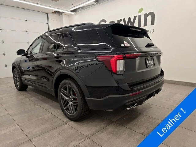 New 2026 Agate Black Metallic Ford ST image 3