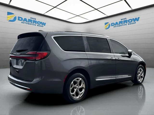 Used 2021 Gray Chrysler Limited image 5