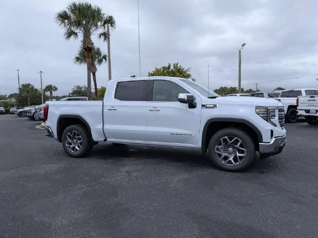 New 2026 Glacier White Tricoat GMC SLT image 2