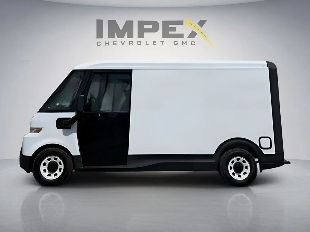 Used 2024 Oyster White BrightDrop EJY image 1