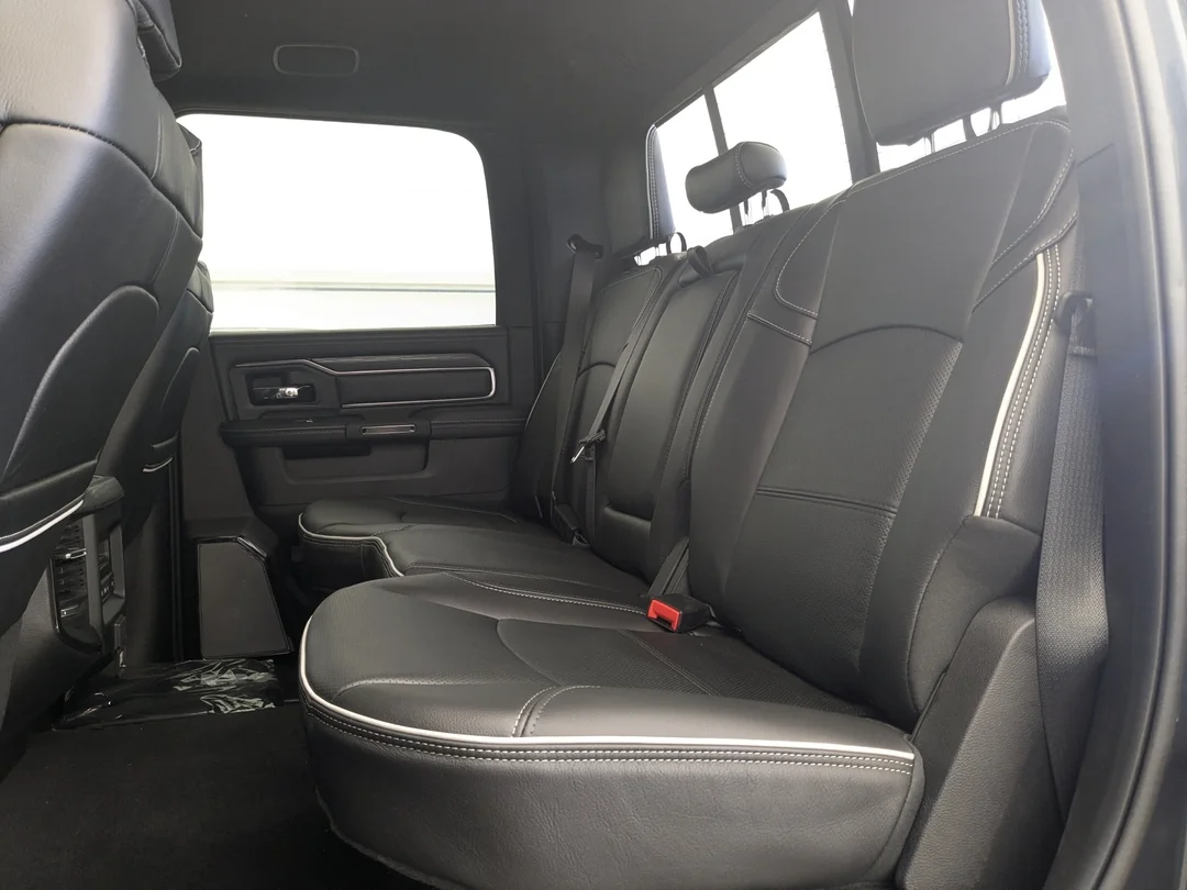 New 2026 Blue RAM Rebel - - 6.7L HO Diesel - Level 2 Pkg w/ 14.4 Screen - Rear Auto-Level Air Susp & More! image 28