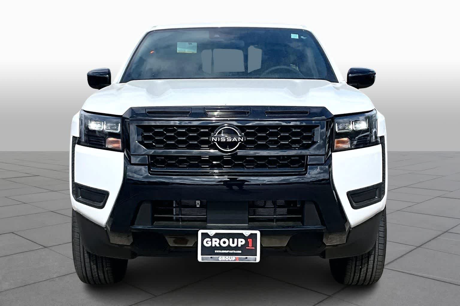 New 2026 Glacier White Nissan SV image 3