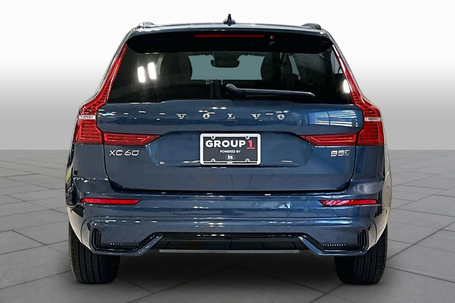 Certified Used 2024 Denim Blue Volvo Plus image 5