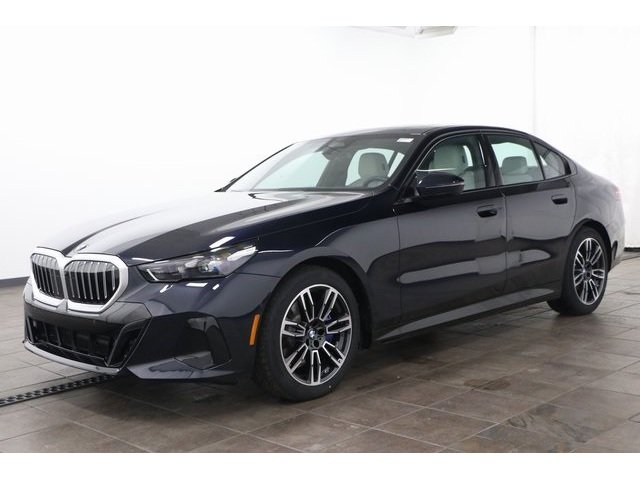 2025 BMW 5 Series 530i xDrive Sedan's photo