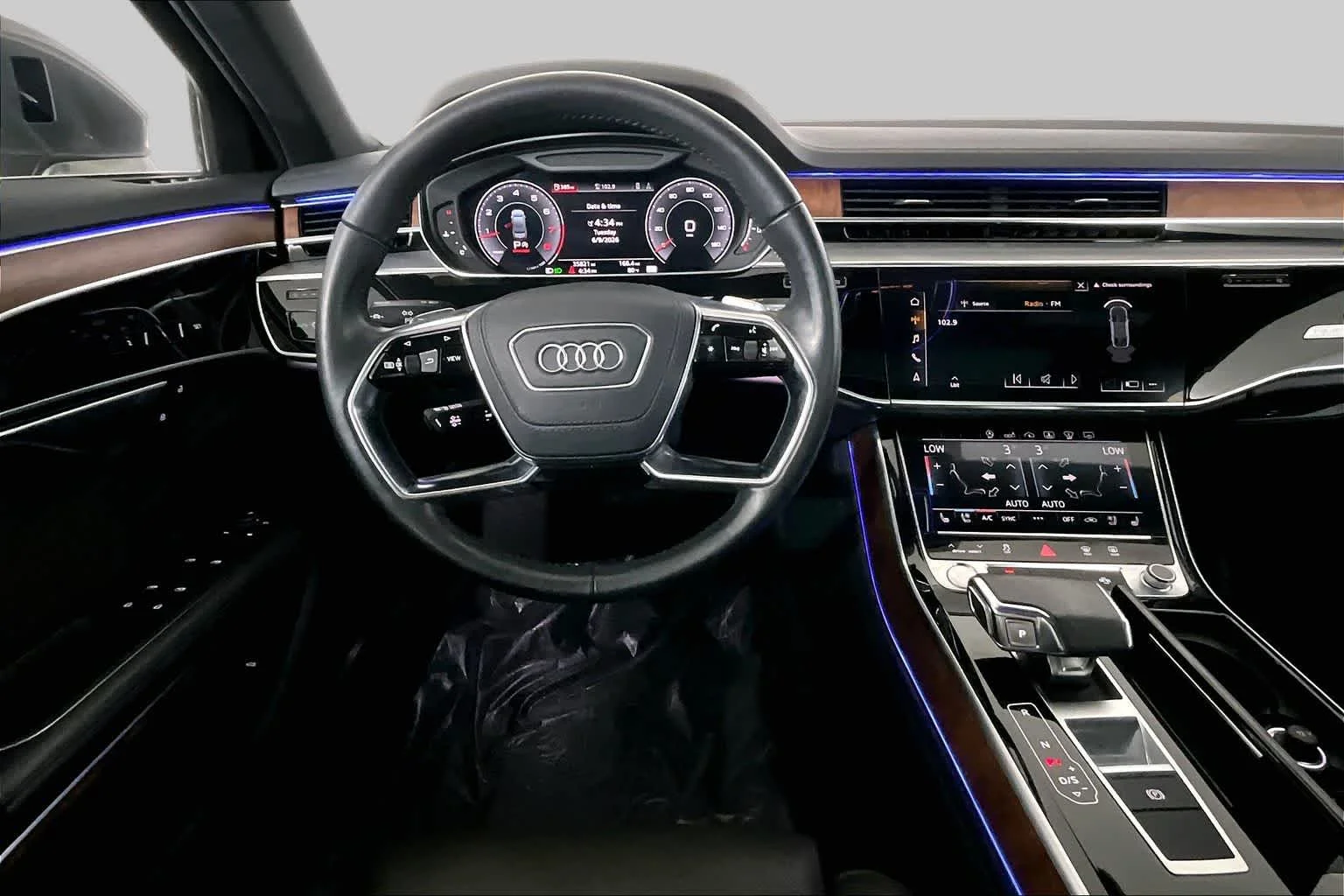Used 2020 Glacier White Metallic Audi  image 6