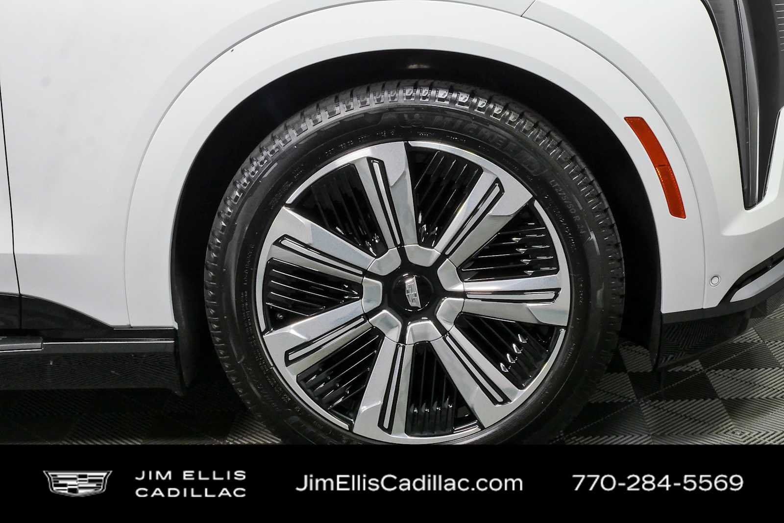 Certified Used 2025 Summit White Cadillac Luxury 2 image 40
