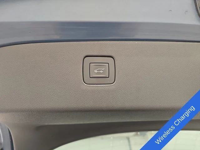Used 2025 Ocean Blue Metallic Buick Sport Touring image 17