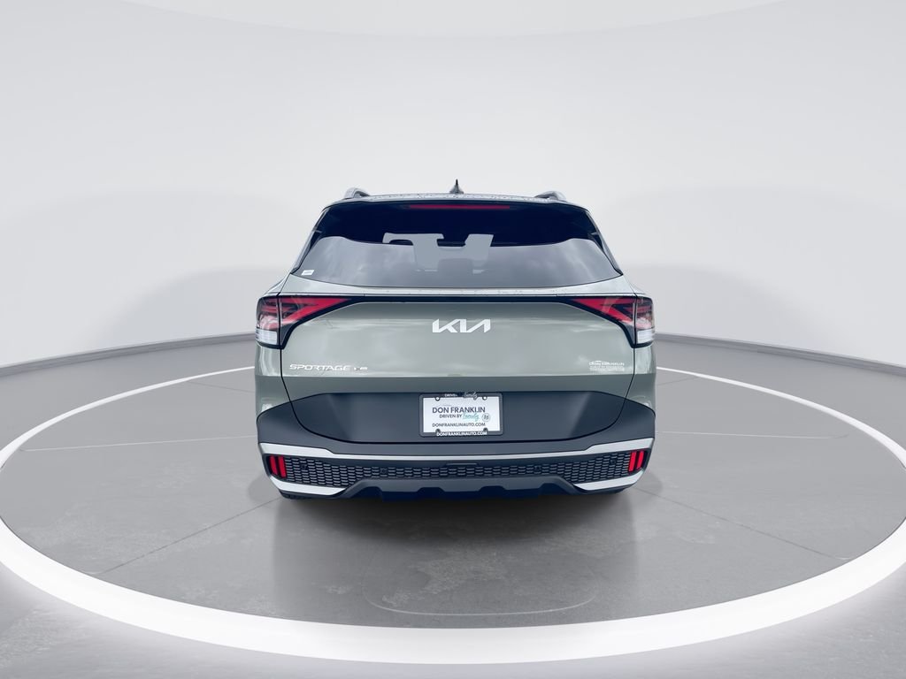 Used 2024 Green Kia X-Pro Prestige image 7